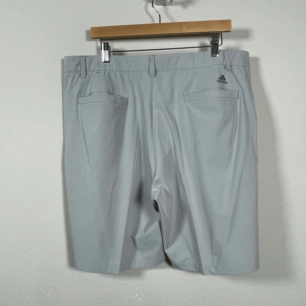 Adidas Ultimate365 Golf Shorts Women Grey‎ Solid Performance Sporty Golfcore